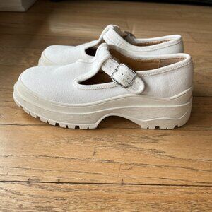 Urban Outfitters White Maryjane Canvas Sneakers New, Size 8